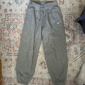 Nike Heather Gray Joggers